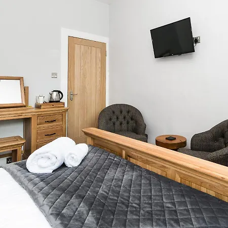 Croft-Na-Coille B&B And Coach House-3